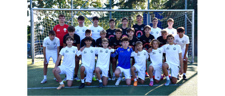 U15